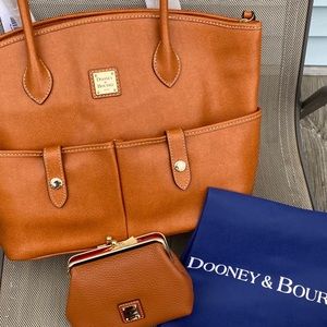 Dooney&Bourke Large Crescent Tote & Kisslock Purse
